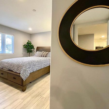 Stylish Hollywood Townhouse - Ideal Location Лос-Анджелес Экстерьер фото